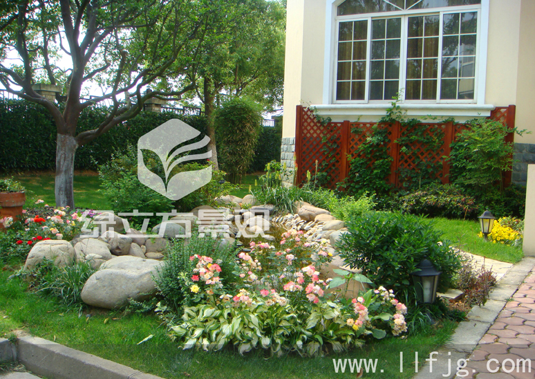 别墅庭院
